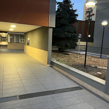 Einaudi Apartment Cologno Monzese Eksteriør bilde