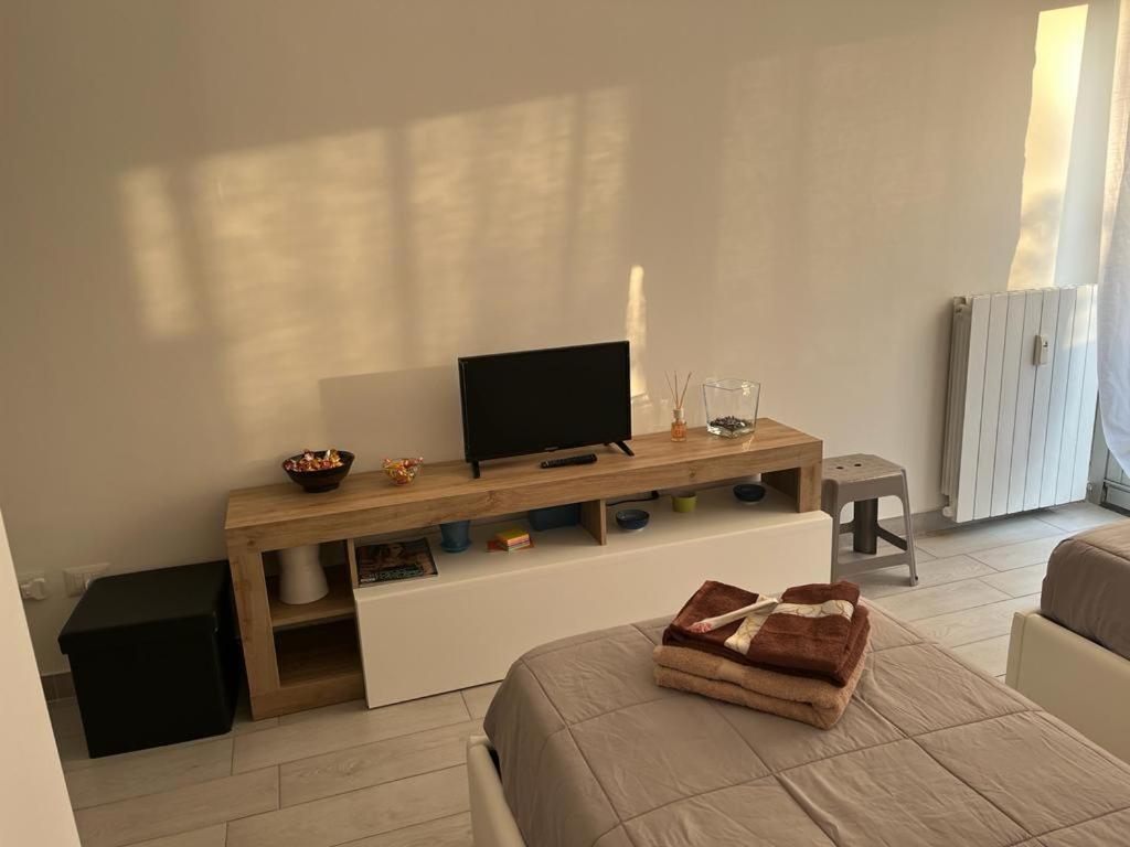 Einaudi Apartment Cologno Monzese Eksteriør bilde