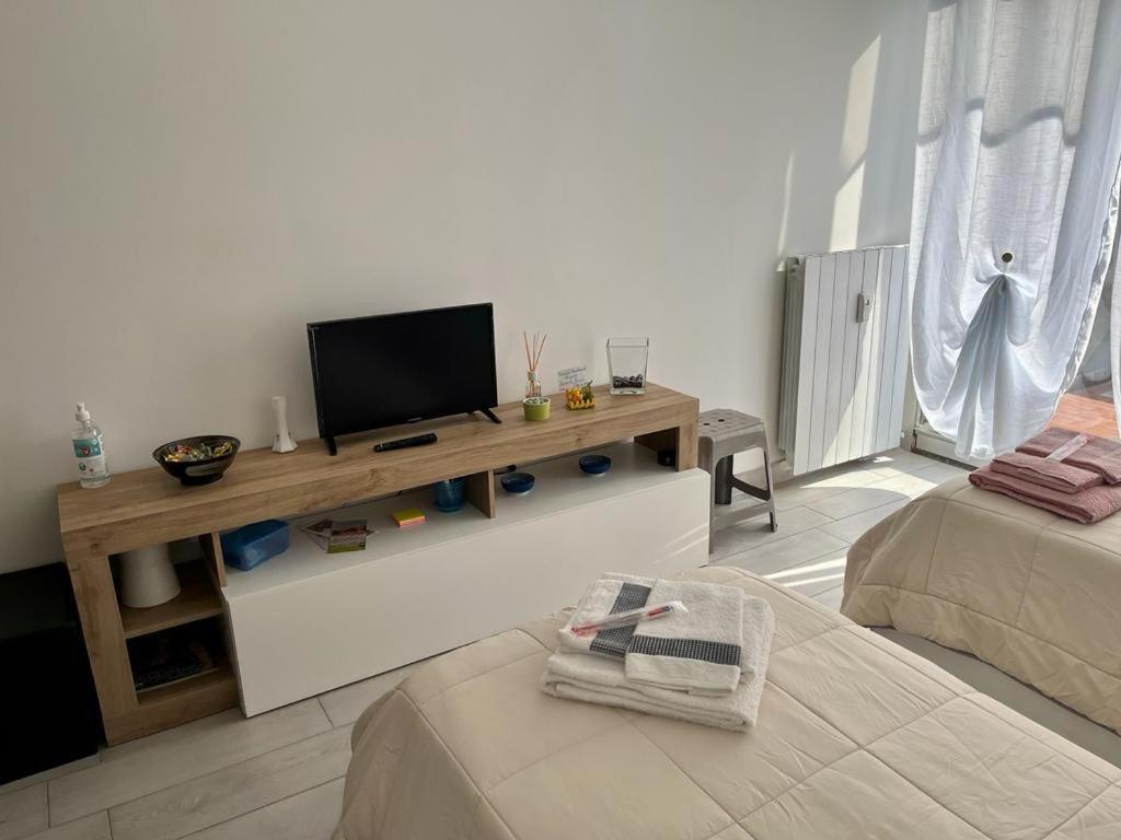 Einaudi Apartment Cologno Monzese Eksteriør bilde