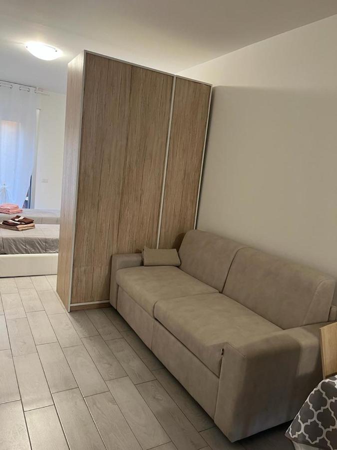 Einaudi Apartment Cologno Monzese Eksteriør bilde